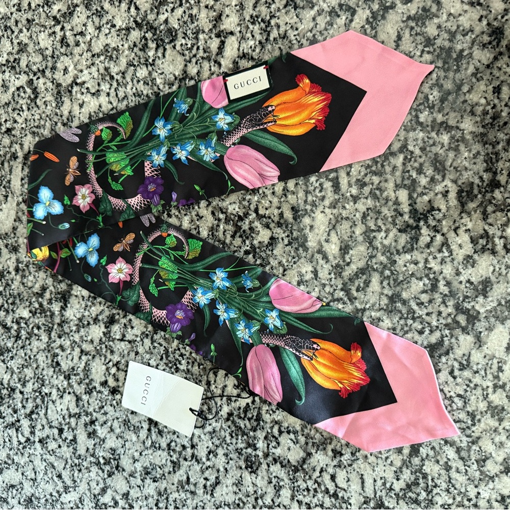 Gucci Black and Pink Floral Silk Scarf